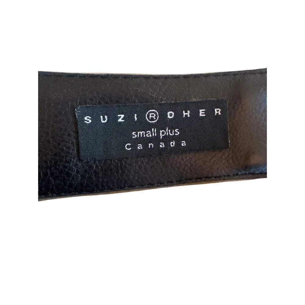 Suzi Roher Quilted Leather Belt Chain-Link Detail Small  Made in Canada